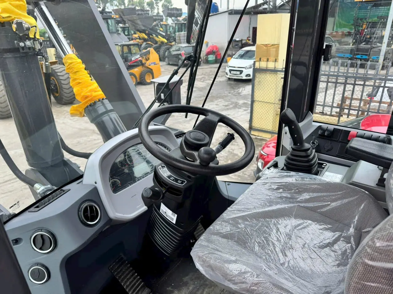 máy xúc lật XCMG LW500KN
xúc lật XCMG 5 tấn
máy xúc lật bánh lốp XCMG
giá máy xúc lật XCMG LW500KN
máy xúc lật công trình XCMG